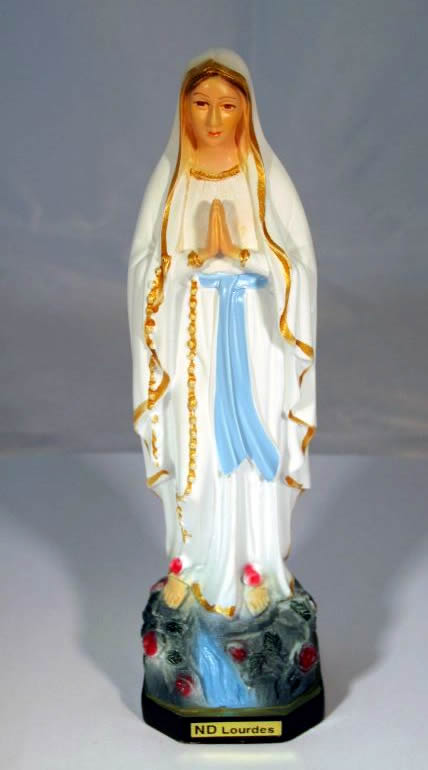 Coloured virgin statuette Coloured virgin statuette