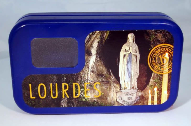 Viewer of Lourdes